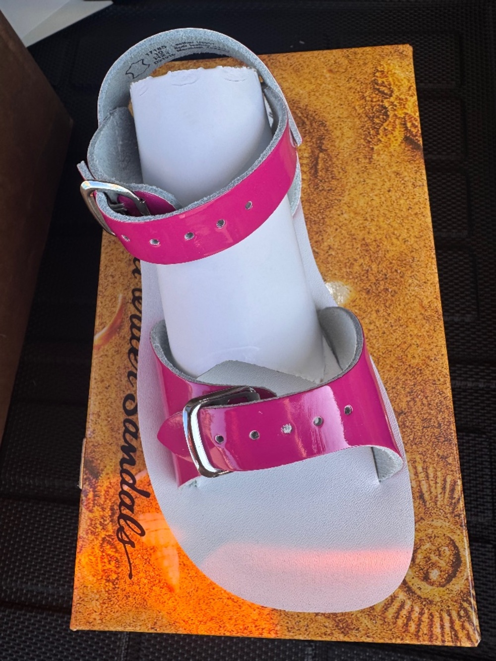 Sun San hot pink size 10 NIB